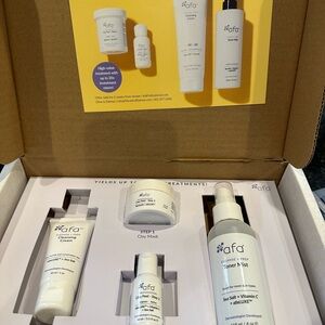AFA Skincare Set with Toner and Clay Mask